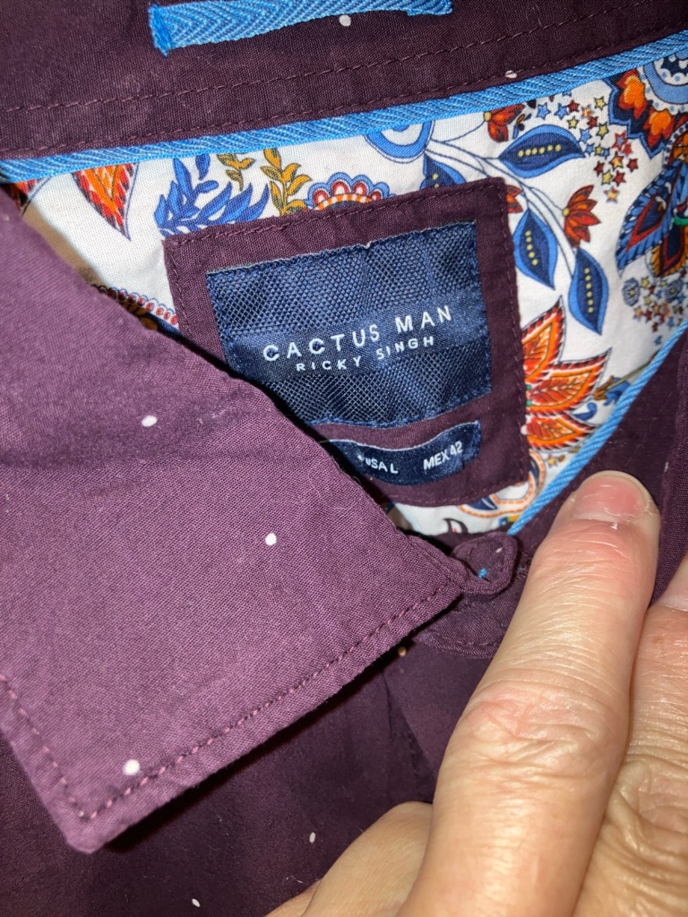 Cactus Man Ricky Singh Men's Burgundy Dot-Print Dress Shirt Medium - Picture 5 of 5